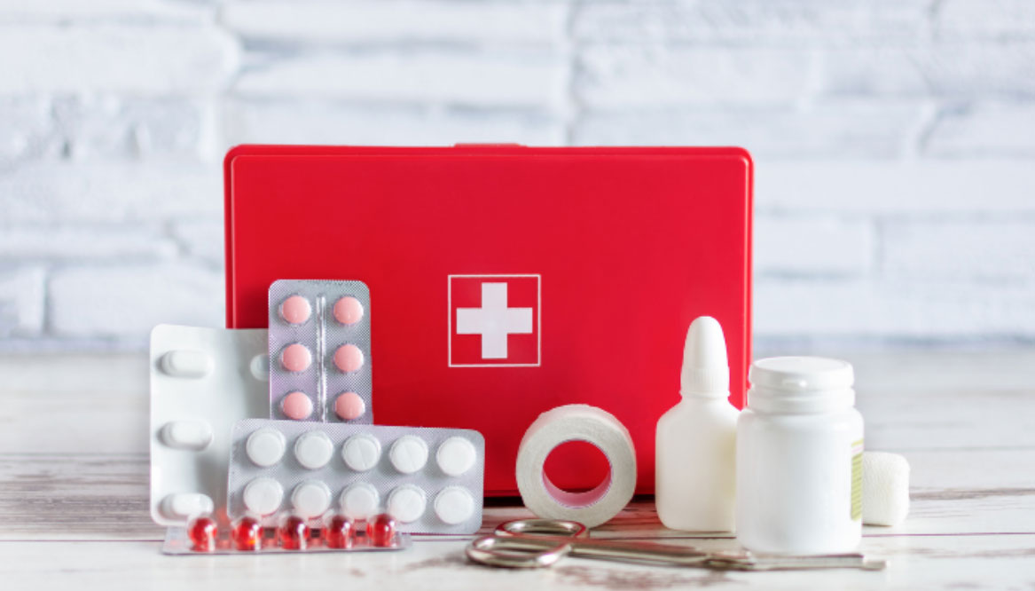 Read more about the article Top 4 Tips for First Aid at Home (PLUS a First Aid Kit Checklist)